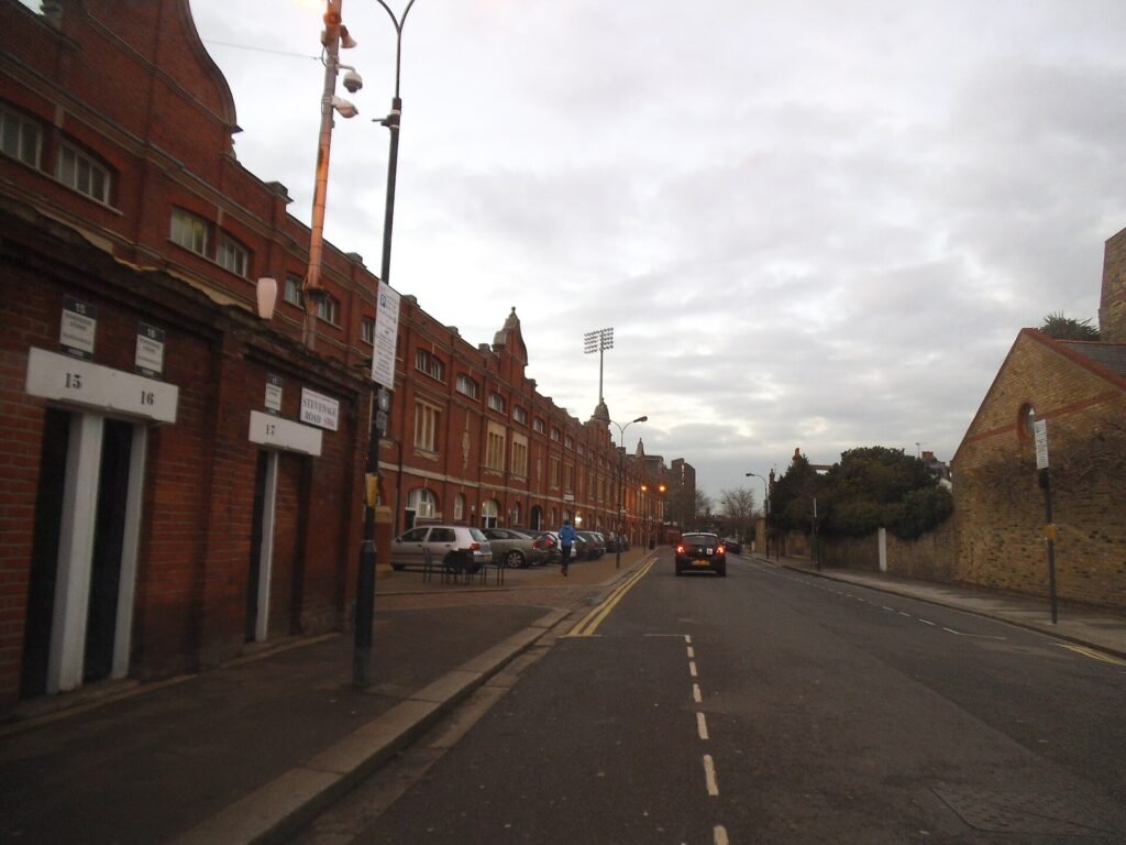 Street and matchday surroundings · Craven Cottage