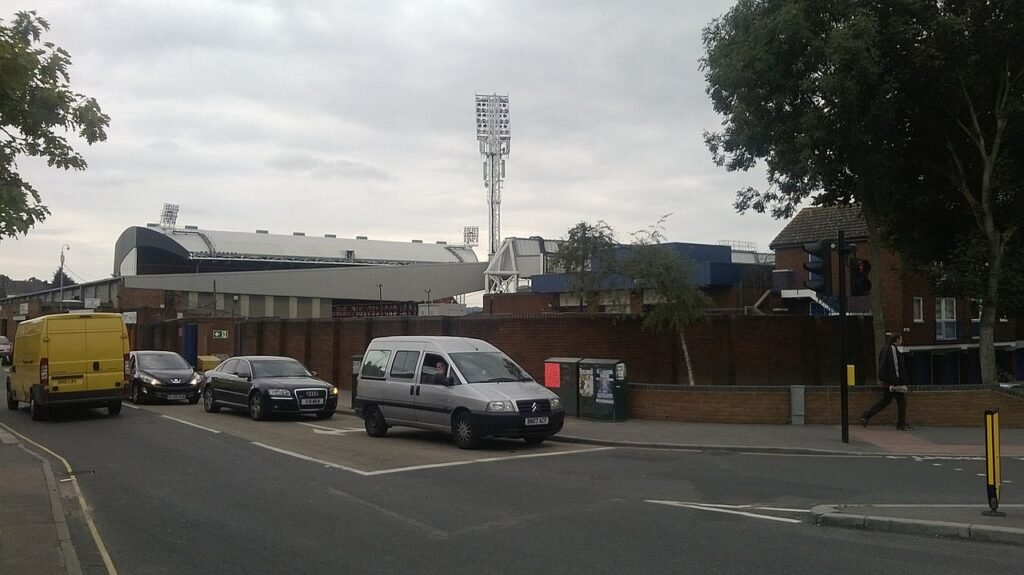 Zugang an der Ecke Park Road · Selhurst Park