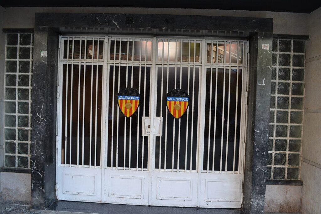 Porter med klubbmerke · september 2013 · Mestalla