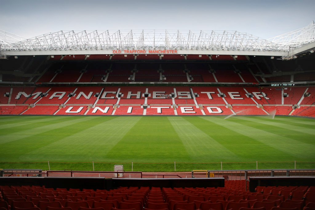 Sir Bobby Charlton Stand · Old Trafford