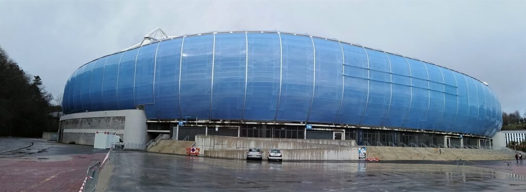 Geschwungene Außenhülle – Januar 2020 · Anoeta (Reale Arena)