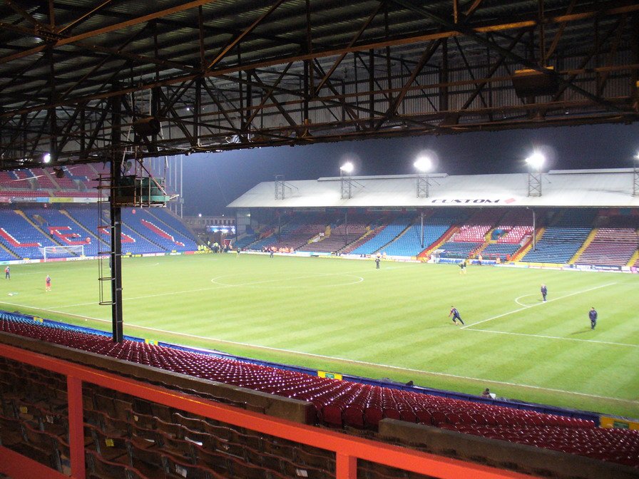Holmesdale Road Stand · Selhurst Park