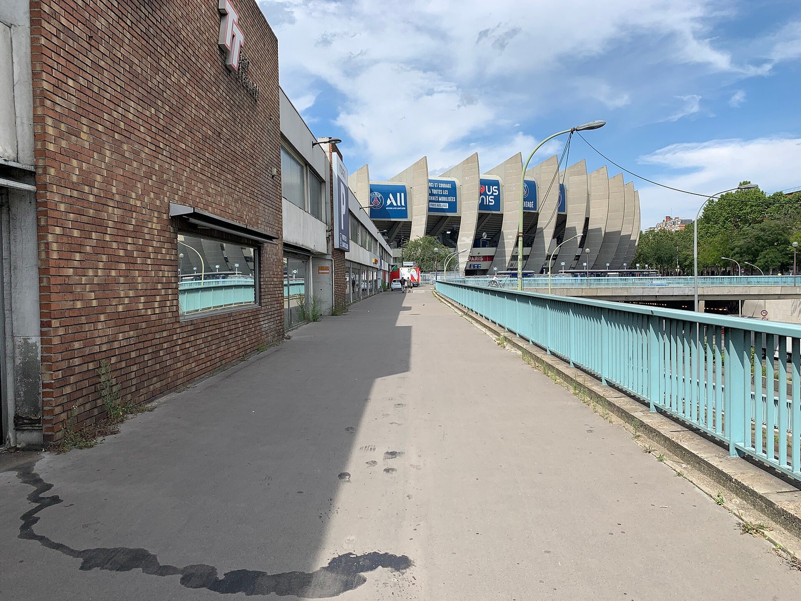 Äußerer Zugang zum Parc des Princes
