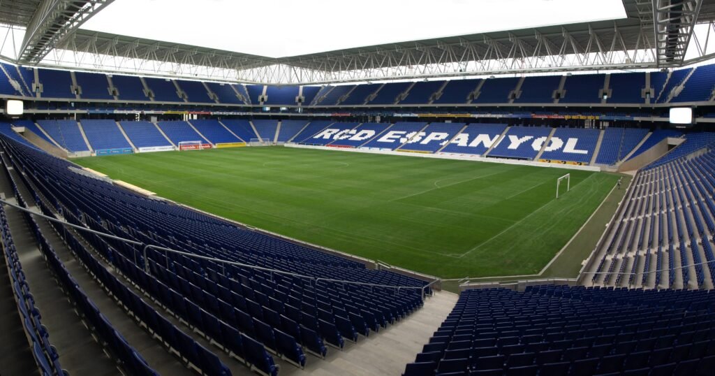 Innenpanorama — September 2009 · RCDE Stadium
